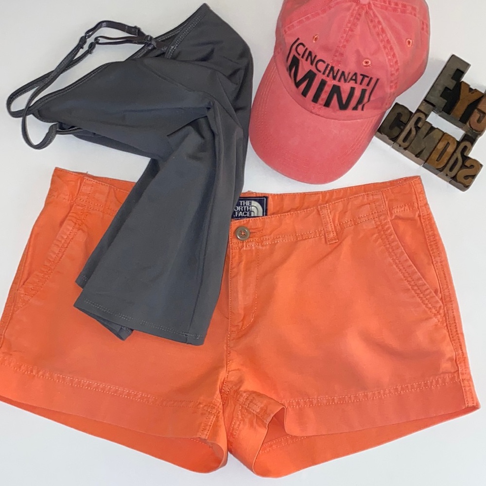 🚶♀️THE NORTH FACE Women’s ‘Maywood’ Linen Shorts in Orange
